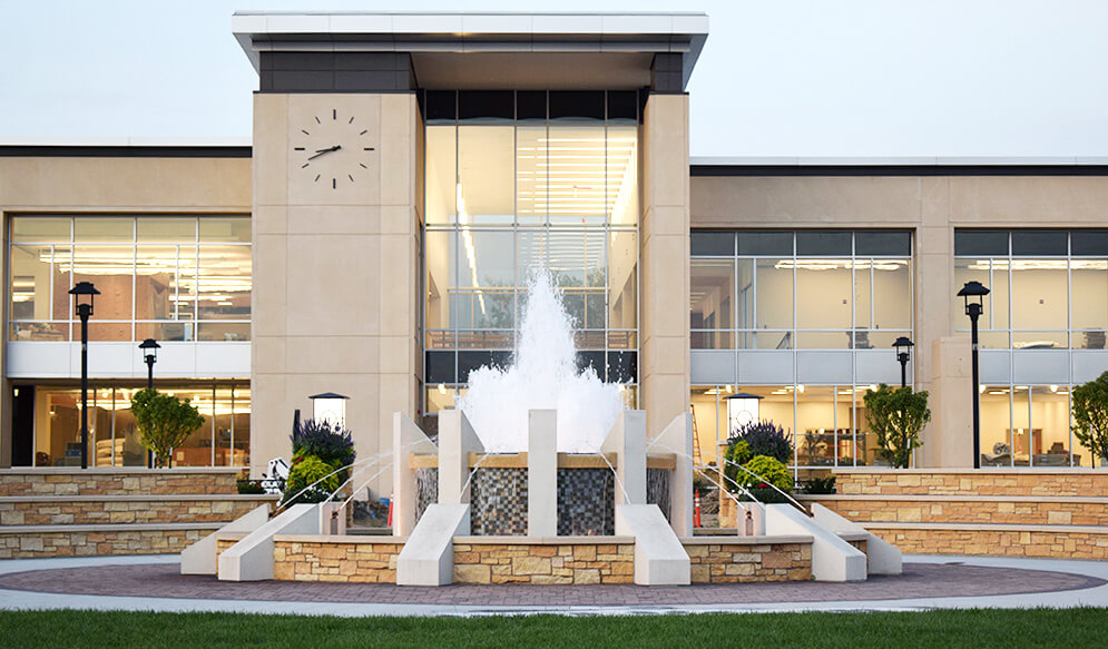 view of front fountain at Ankeny new Civic center