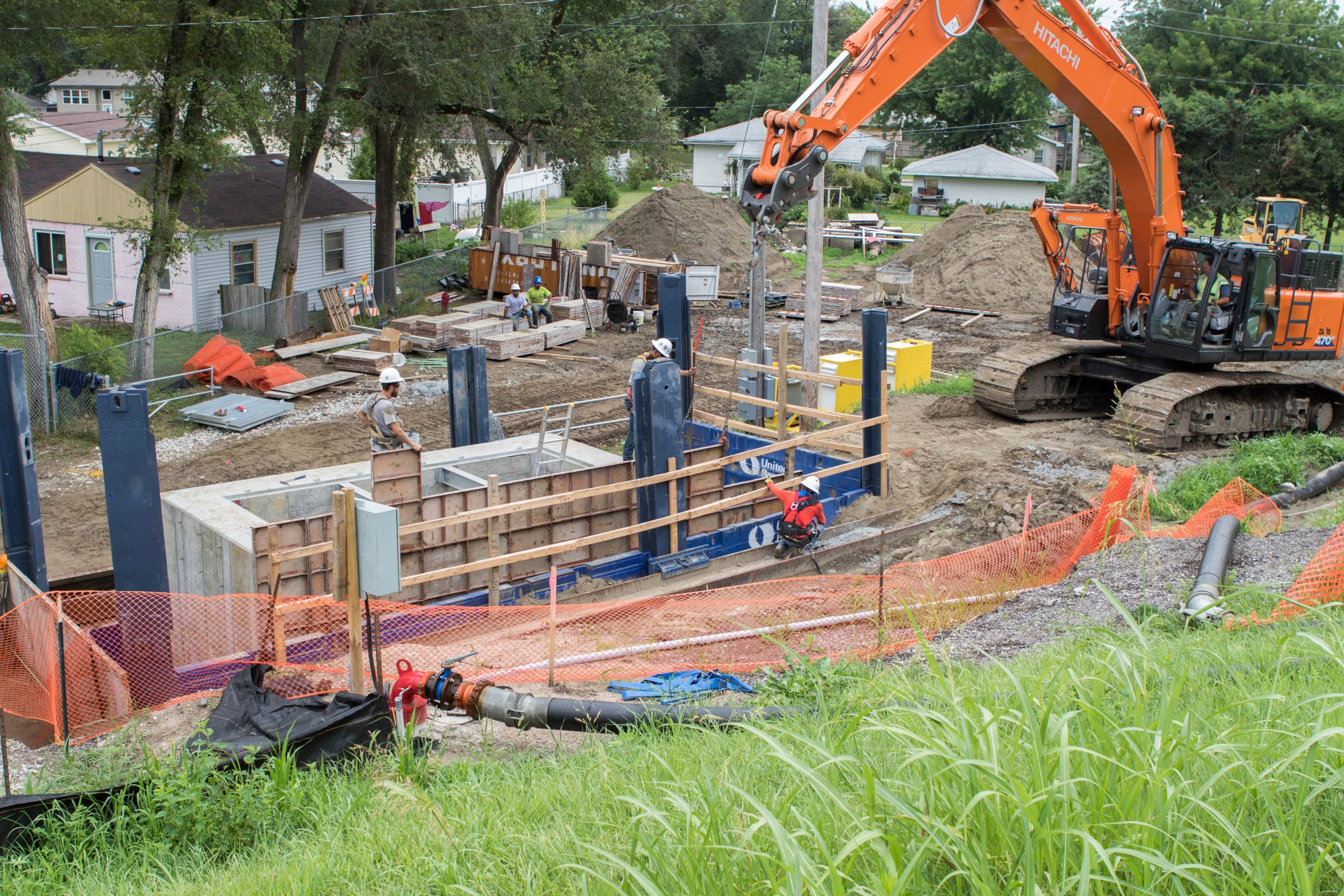 construction in council bluffs for levee reconstruction