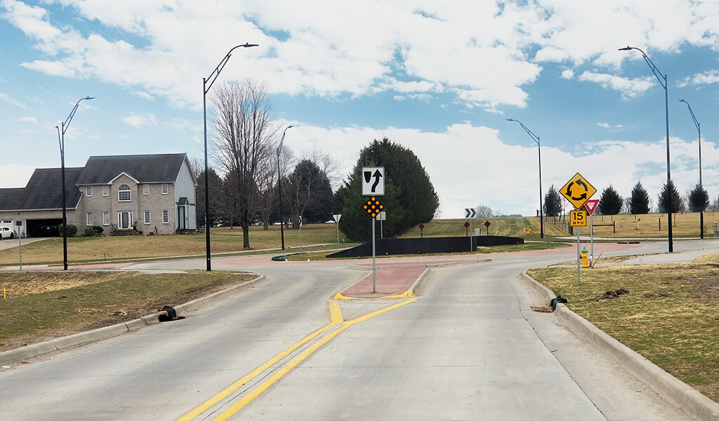 rising sun drive intersection roundabout|NE 70th St reconstruction in Pleasant Hill